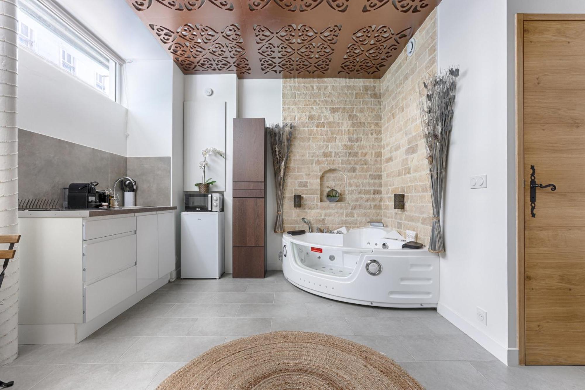 Mykeypers - Lovely Studio With Jacuzzi Paris Eksteriør billede