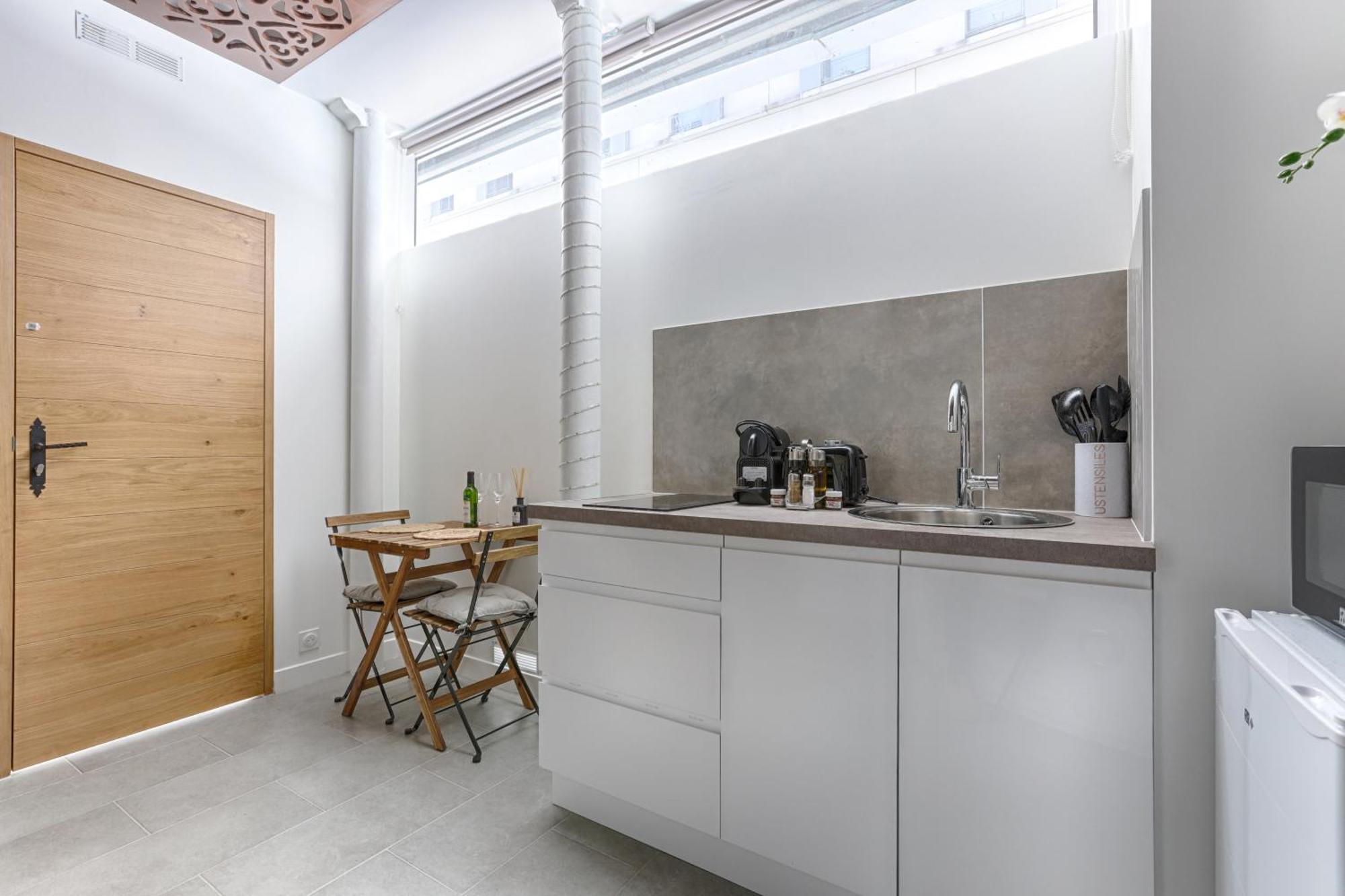 Mykeypers - Lovely Studio With Jacuzzi Paris Eksteriør billede